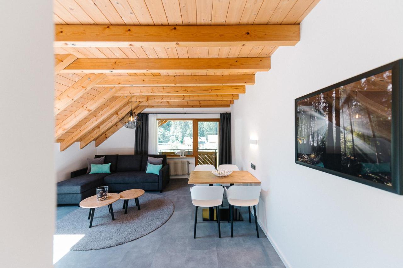 Moderne 2 Zi.Fewo Blackforest Art Naehe Freiburg Simonswald Exterior foto